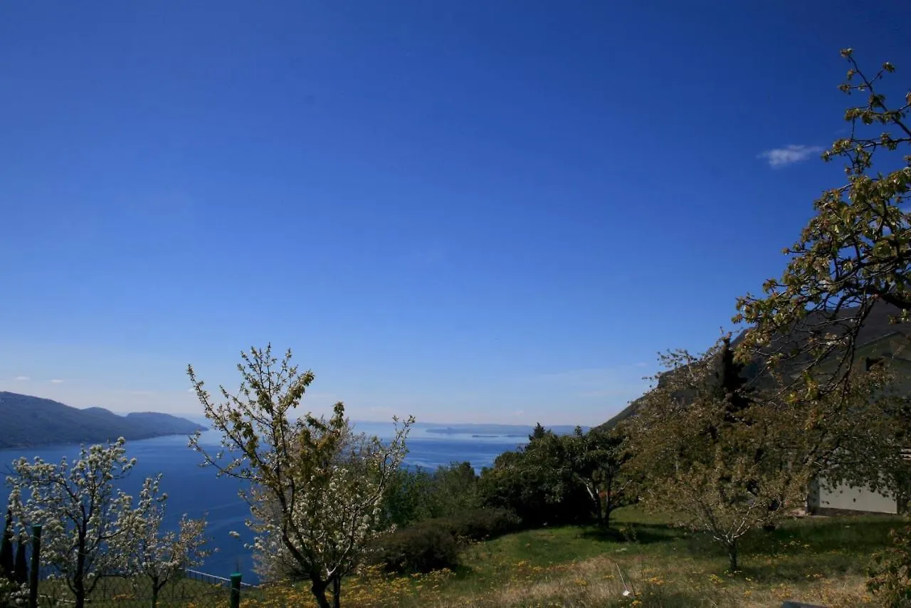 Appartamento Anna 701 - Gardagate Tignale 0*,  Italia